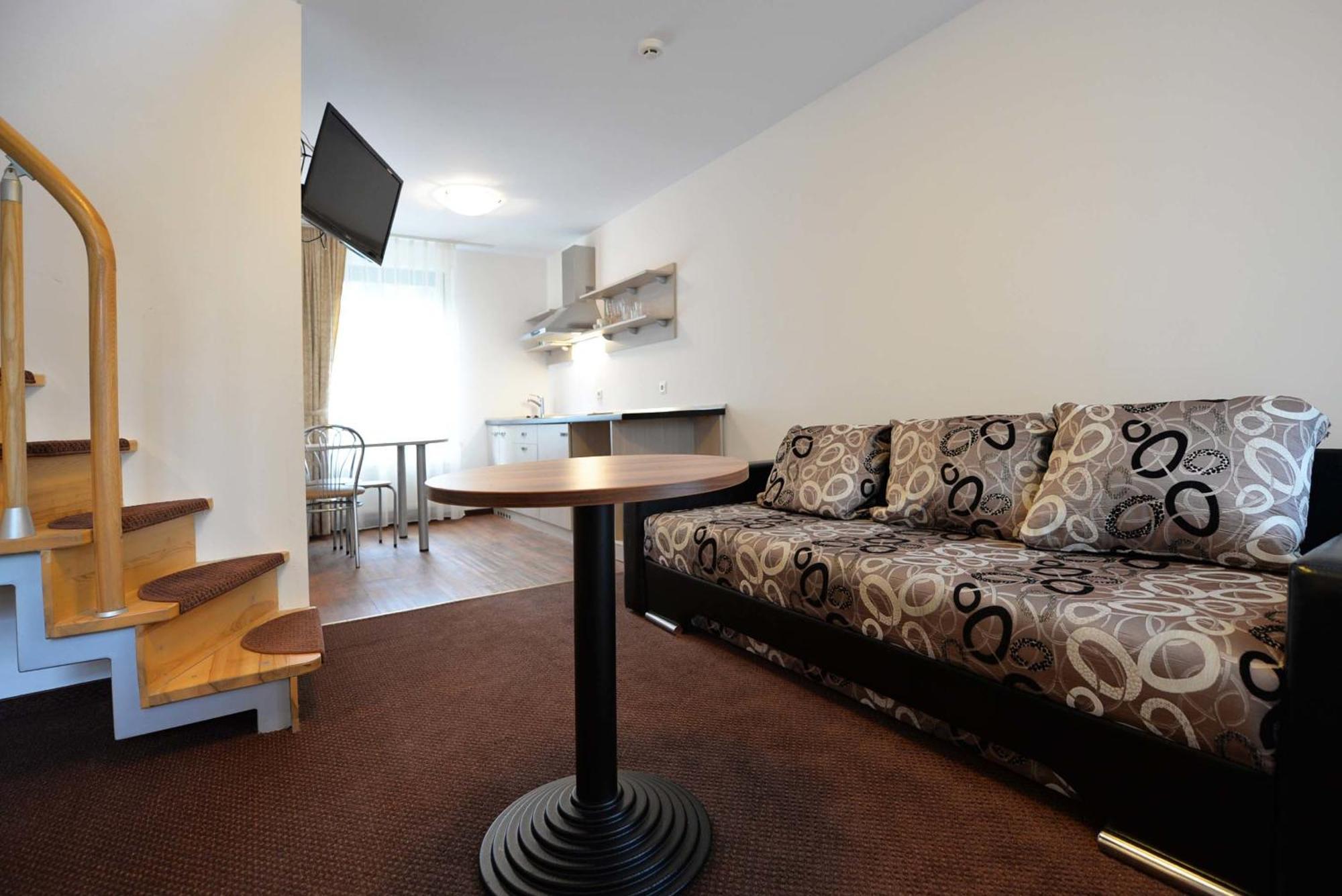 Guest House & Villa Astoma 팔랑가 객실 사진