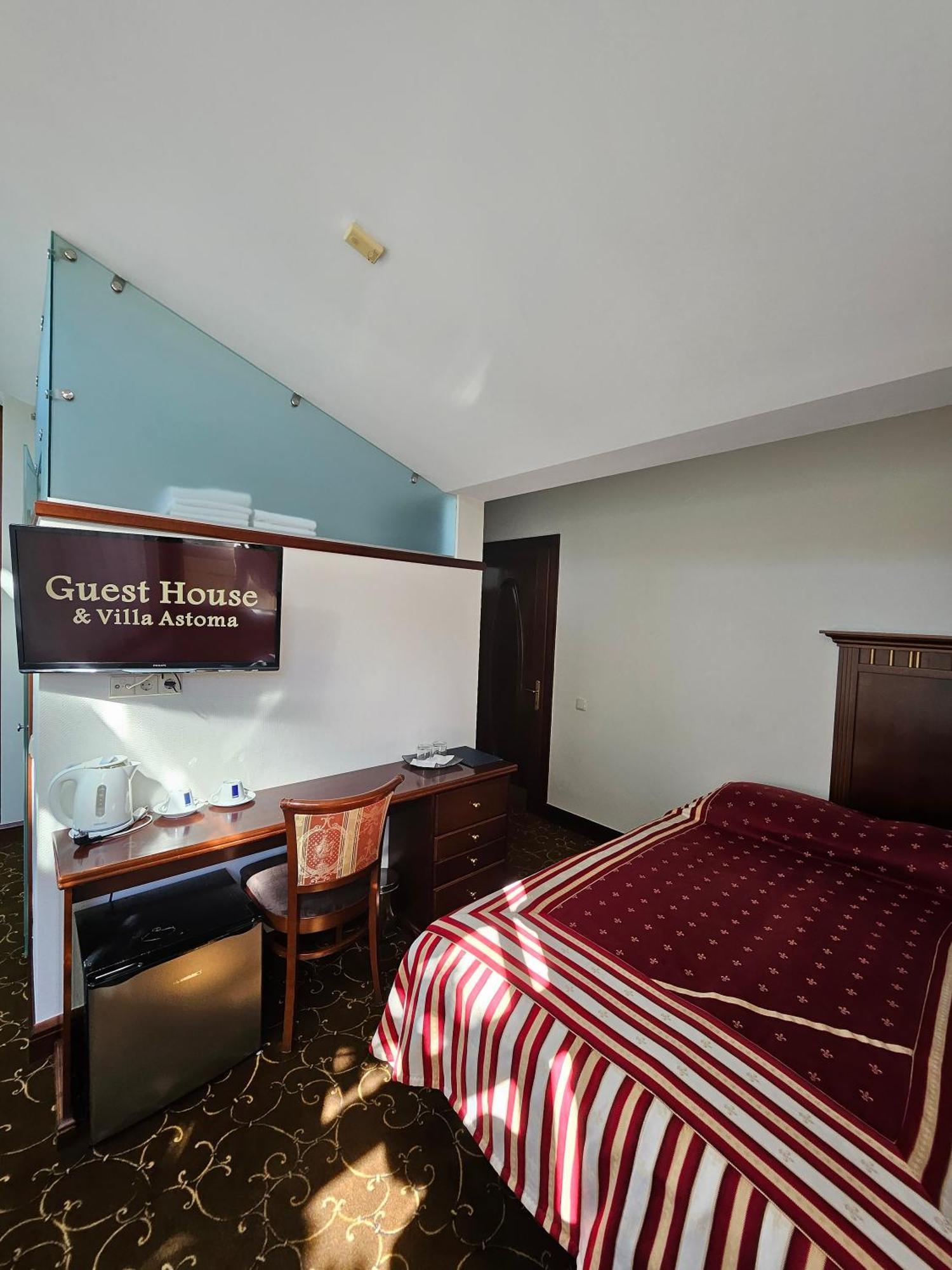 Guest House & Villa Astoma 팔랑가 외부 사진