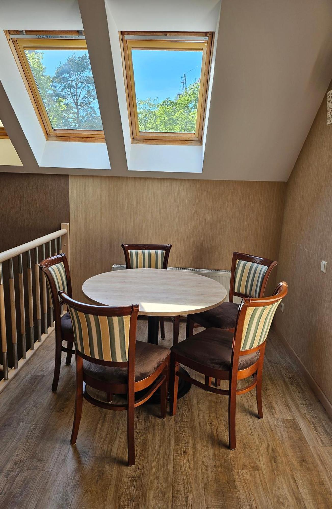Guest House & Villa Astoma 팔랑가 외부 사진